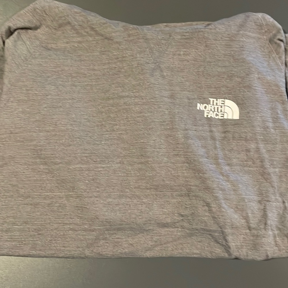 Men’s long sleeve
